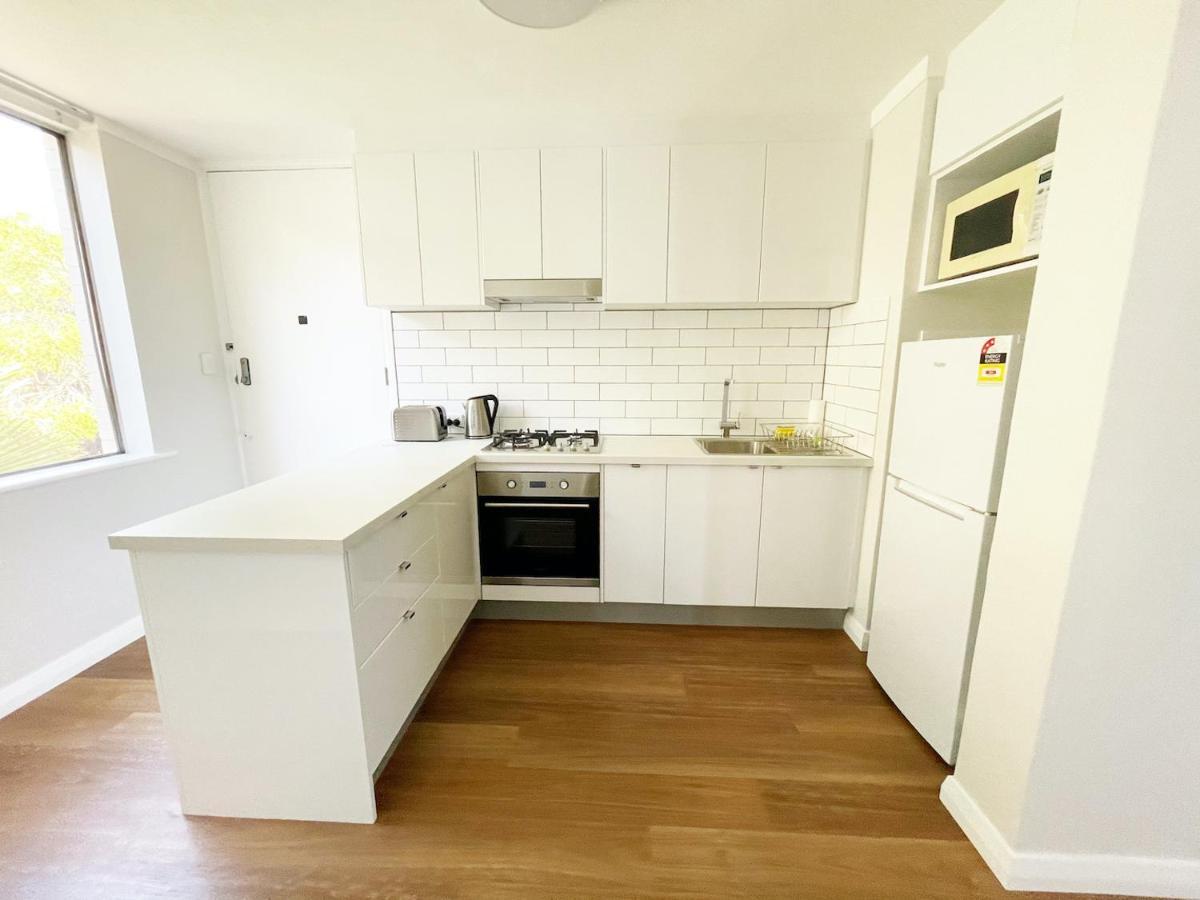Studio 101 - First Floor Fremantle Studio Apartment Экстерьер фото