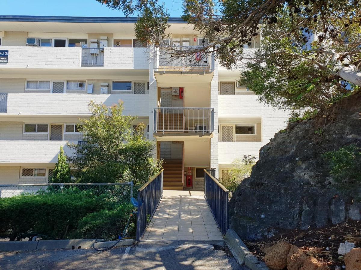 Studio 101 - First Floor Fremantle Studio Apartment Экстерьер фото